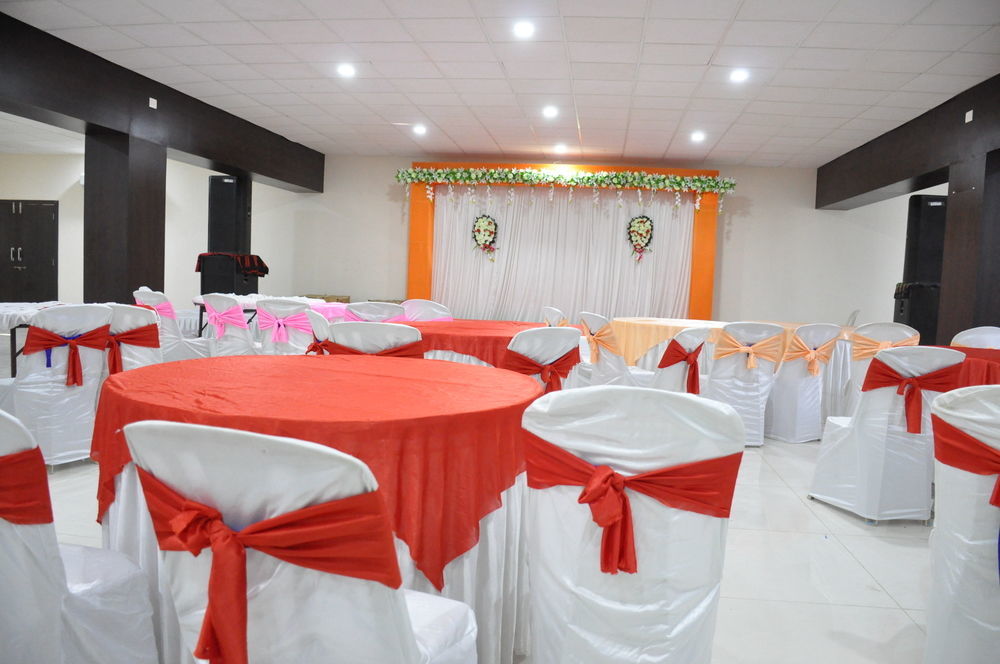 Goverdhan Greens Resort Dwārka Buitenkant foto
